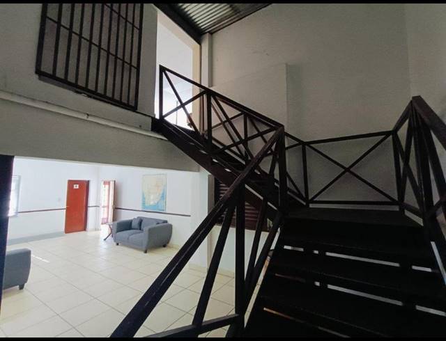 INDUSTRIAL PROPERTY TO RENT IN HALFWAY HOUSE